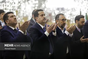 تصاویر / سنت گلاب گیری حرم رضوی در باغ دولت‌آباد