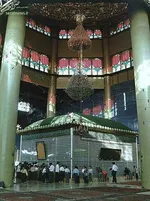 در مناظرات حرف‌هايي زده شد، بداخلاقي‌هايي شد، برخي دستگاه‌هاي گوناگون كشور مورد اتهام قرار گرفت/ برخی مي‌گويند چالش هزينه دارد؛ بله، اما سازش هم هزينه دارد