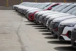 قیمت خودروهای وارداتی امروز شنبه ۲۸ تیر ۱۴۰۴