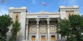 فیلم/حمله مجدد منافقین به نمایشگاه اسناد جنایات این گروهک در سوئد!