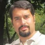 تلویزیون هر چه می‌خواهد سانسور کند، ما منابع دیگری داریم