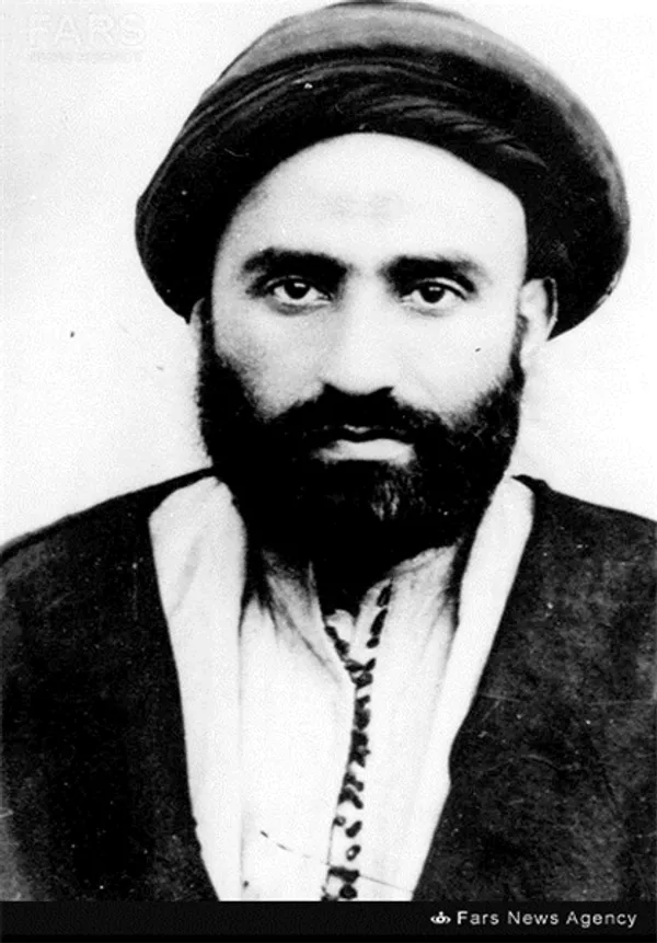 1-‌ آیت‌الله‌العظمی سید شهاب‌الدین مرعشی نجفی در دوران جوانی