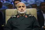 عکس | «سرلشکر رشید در حال بررسی پهپاد‌های ارتش»؛ سال ۱۴۰۲