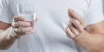 هشدار درباره احتمال پر شدن شیشه‌های خالی واکسن توسط سودجویان