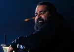 تیراندازی در مجلس و حرم امام/ ۱۲ شهید و ۴۲ مجروح/ ۴ تروریست در مجلس کشته شدند/ یک عامل انتحاری در حرم امام خود را منفجر کرد؛ دومی به هلاکت رسید/ داعش مسئولیت حملات را بر عهده گرفت