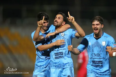 حذف تلخ پرسپولیس از رقابت آسیایی؛ چادرملو بلای جانِ سرخ‌ها شد!