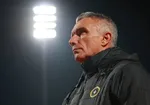 تصاویر؛ واکنش تمسخرآمیز دانشگر به حکم جلب پرسپولیسی‌ها