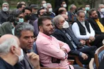 بهتاشِ «پایتخت» با جوجه‌تیغیِ مُرده در دست/ عکس