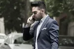 یک مقام دولتی شخصیت اصلی «بی‌نمک»