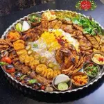 مخبر: تولیدکنندگان با کمک به دولت در سنگر امنیت غذایی نیز دشمن را شکست دهند