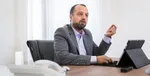خاندوزی: ترمز افزایش قیمت‌ها کشیده می‌شود