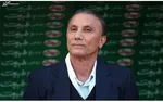 دستمزد مسی تقریبا نصف ام‌باپه