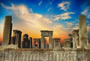 فیلم| کنسرت ارکستر فیلارمونیک ارمنستان در تخت جمشید