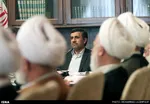 حضور احمدی‌نژاد و مشایی در مراسم ختم