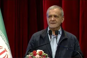 فیلم | پزشکیان: ترامپ می‌تواند من را بزند، اما مردم را نمی‌تواند بزند