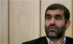 مشايي و بقايي غايبان مراسم مرحوم داوود احمدي نژاد/ چرا حلقه انحرافي به ختم برادر مرادشان نرفتند؟ +تصاویر
