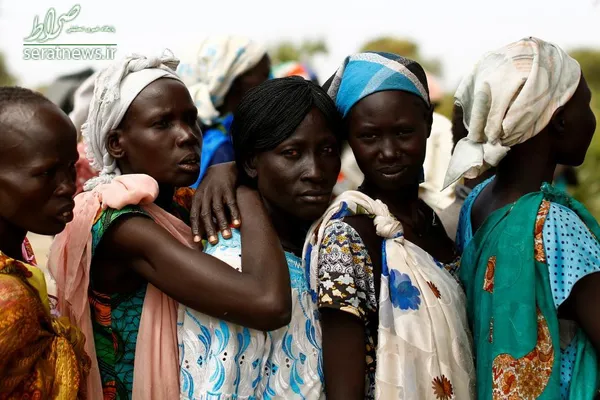 انتظار زنان سودان جنوبی برای ورود به درمانگاه رایگان یونیسف