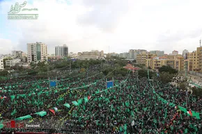 تصاویر/ تشییع پیکر قدیمی ترین نقاره‌زن حرم رضوی‎