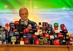 لاریجانی: مذاکره یک تاکتیک است بگذاریم رهبری آن‌جا که لازم می‌دانند از آن استفاده کنند