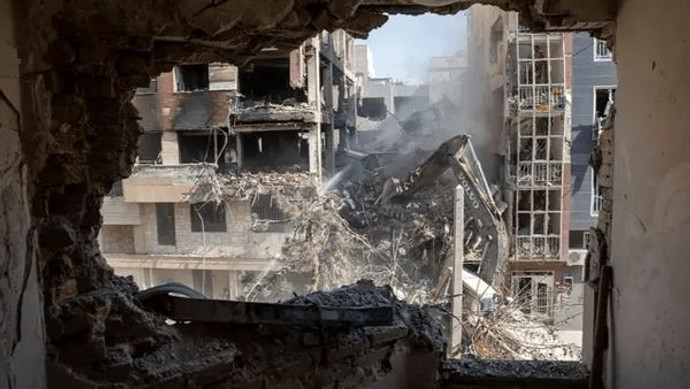 فیلم| در جنگ رمضان چند نفر بر اثر حملات دشمن شهید شدند؟