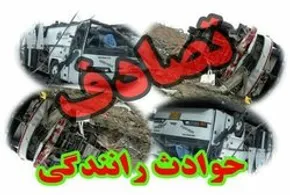 فیلم / رانندگی حادثه‌ساز اتوبوس و پژو / لحظه چپ کردن پژو ۴۰۵ به خاطر لجبازی راننده‌ها