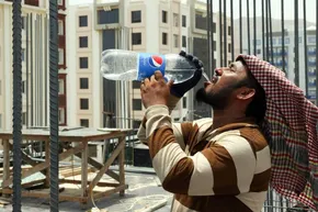 تصاویر / به مناسبت روز جهانی کار و کارگر - نماد بین‌المللی مبارزه برای حقوق کارگران