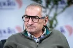 فیلم/ صادق زیباکلام: دوست دارم در زمان پیامبر زندگی می‌کردم