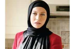فیلم | واکنش تند علی اوجی به شایعه اسپانسری همسر فریبا نادری!
