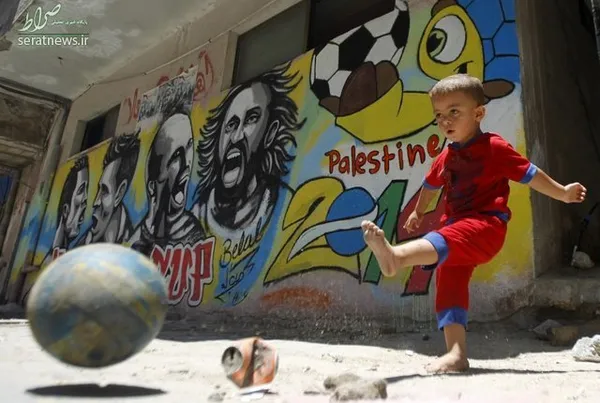 کودک فسلطینی در خیابانی در غزه