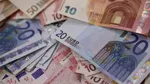 پیش‌بینی قیمت دلار پنجشنبه ۲۶ شهریور ۱۴۰۵؛ احتمال صعود تا ۲۳۵ هزار تومان