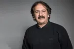 تصاویر/ آقای بازیگر کیک ۱۲۰ سالگی سینمای ایران را برید