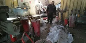انفجار شدید در مجتمع تجاری در پونک+تصاویر