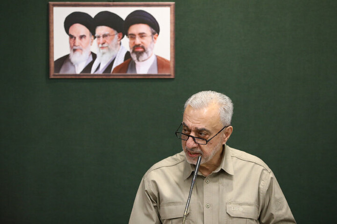 فیلم| وزیر دفاع: جنگنده سنگین ایرانی سال آینده تیکاف خواهد کرد| این جنگنده کاملا ساخت ایران است