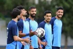 شکوری به کادر فنی استقلال پیوست