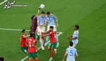 عکس/ سجده شُکر مراکشی‌ها بعد از صعود