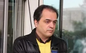 فیلم | شوخی منشوری پیمان یوسفی در برنامه زنده تلوزیون!