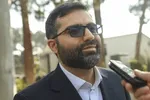 محمد مهاجری خطاب به سقاب اصفهانی: قاچاقچیان بنزین را افشا کنید