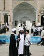 عکس/علامه حسن زاده آملی از بیمارستان مرخص شد