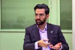 توئیت کنایه‌آمیز رشیدپور درباره آذری جهرمی و فیلترینگ