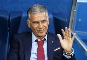 عکس/ اعتراض یک پرسپولیسی به برنامه سازمان لیگ