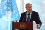 تنگه هرمز تا پذیرش شروط ایران همچنان بسته است