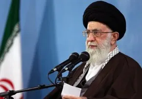 فیلم / صحبت‌های انتقادی دانشجویی در حضور رهبر انقلاب
