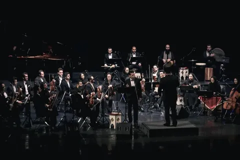 ۶ خواننده در یک اجرای تالار وحدت