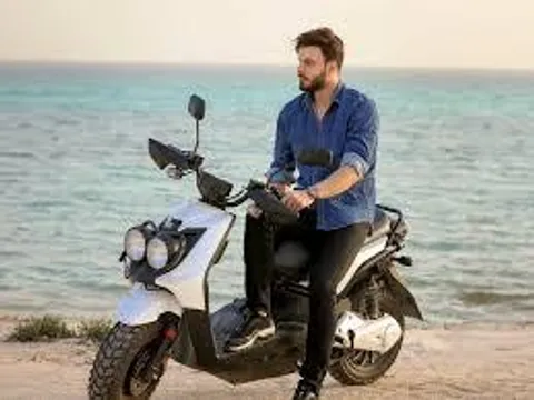 یک‌بار وسط دعوا، آهنگ خواندم!