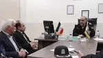 دیدار امیر شاه صفی با خانواده شهید اغتشاشات خیابان پاسداران