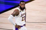 چوپانی شغلِ دارنده نشان طلای کشتی فرنگی آسیا و برنز جهان