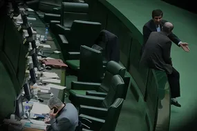 مجلس هفت‌ماه در رأس امور نبود!| انتخاب قالی‌باف برای ریاست هیئت مذاکره‌کننده به معنی تعطیلی مجلس بود
