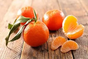تصاویر| برداشت نارنگی از باغات هاشم‌آباد گرگان