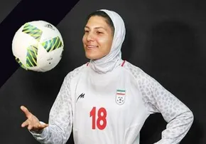 تصاویر / تشییع پیکر ملیکا محمدی بازیکن تیم ملی فوتبال بانوان ایران در استادیوم آزادی