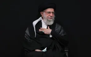 تصاویر / ظریف، لاریجانی، یونسی، جهانگیری در آخرین روز مراسم عزاداری حضرت اباعبدالله الحسین (ع) در دفتر حسن روحانی